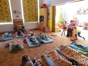 Čtení s babičkou ve školce